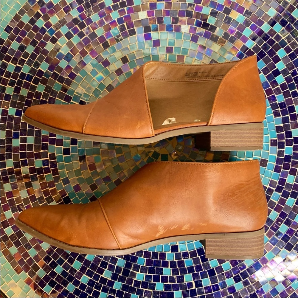 (SOLD) Cut Out Booties - Picture 11 of 11